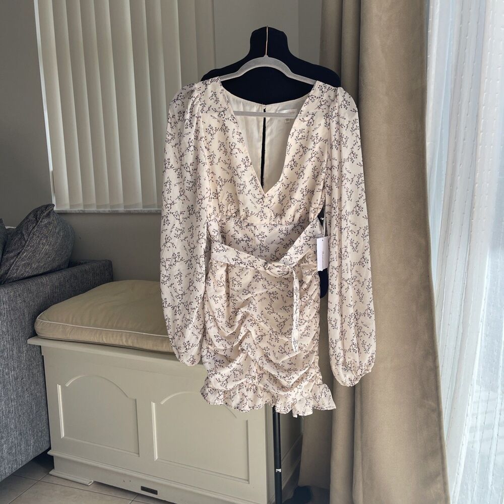 NEW Rosevelvet Ruched Belted Faux Wrap Top Mini Sexy Party Dress S - Picture 3 of 16